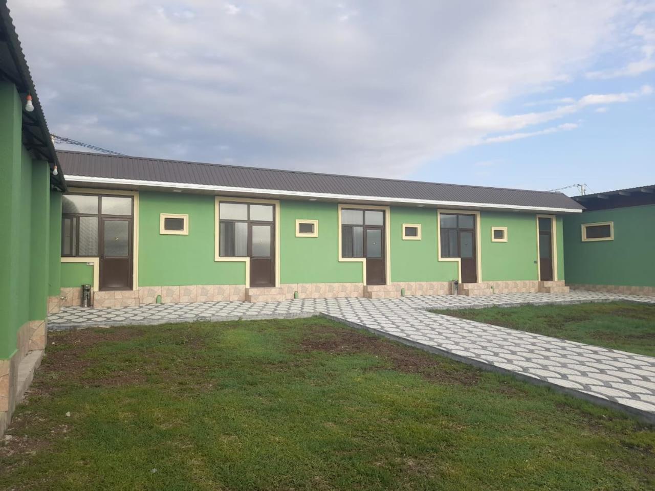 Seki Qonaq Evi Motel Quarto foto