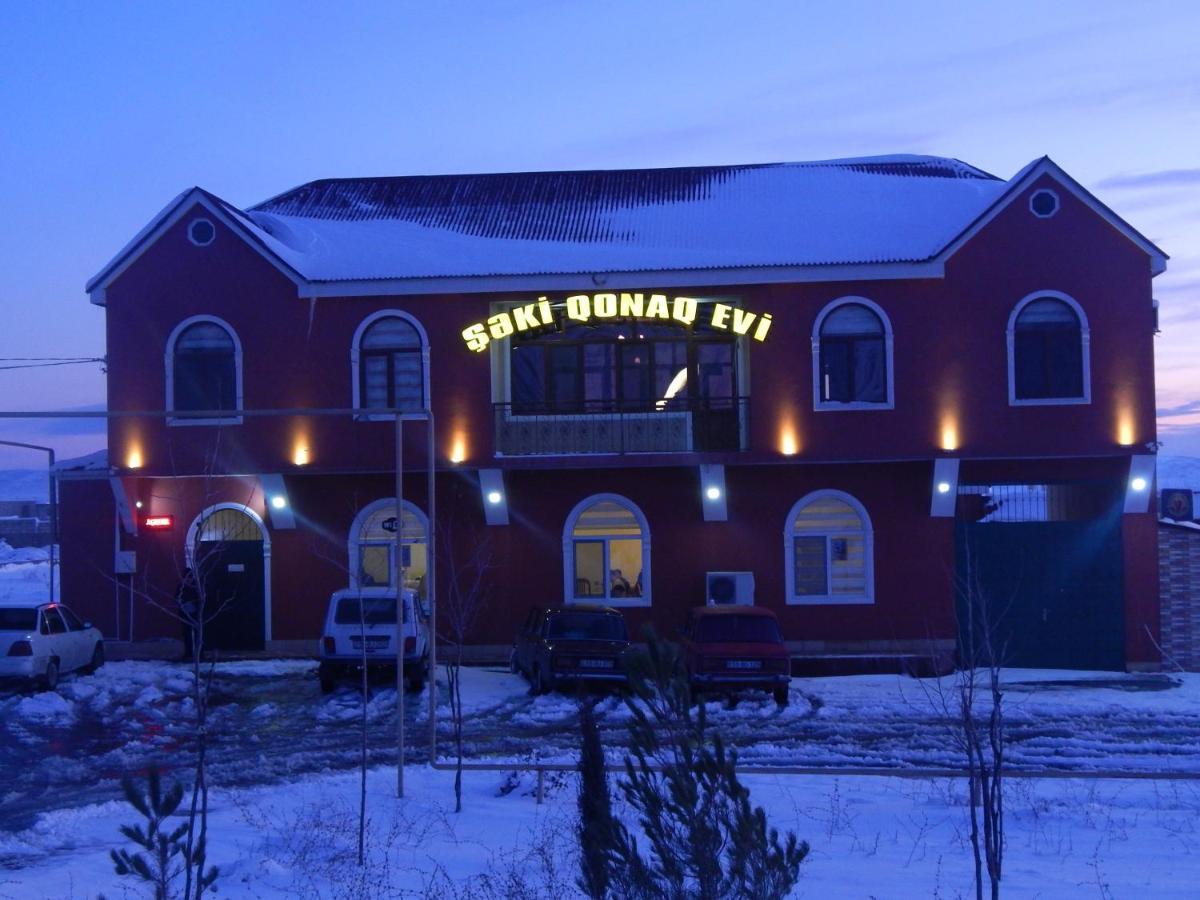 Seki Qonaq Evi Motel Exterior foto